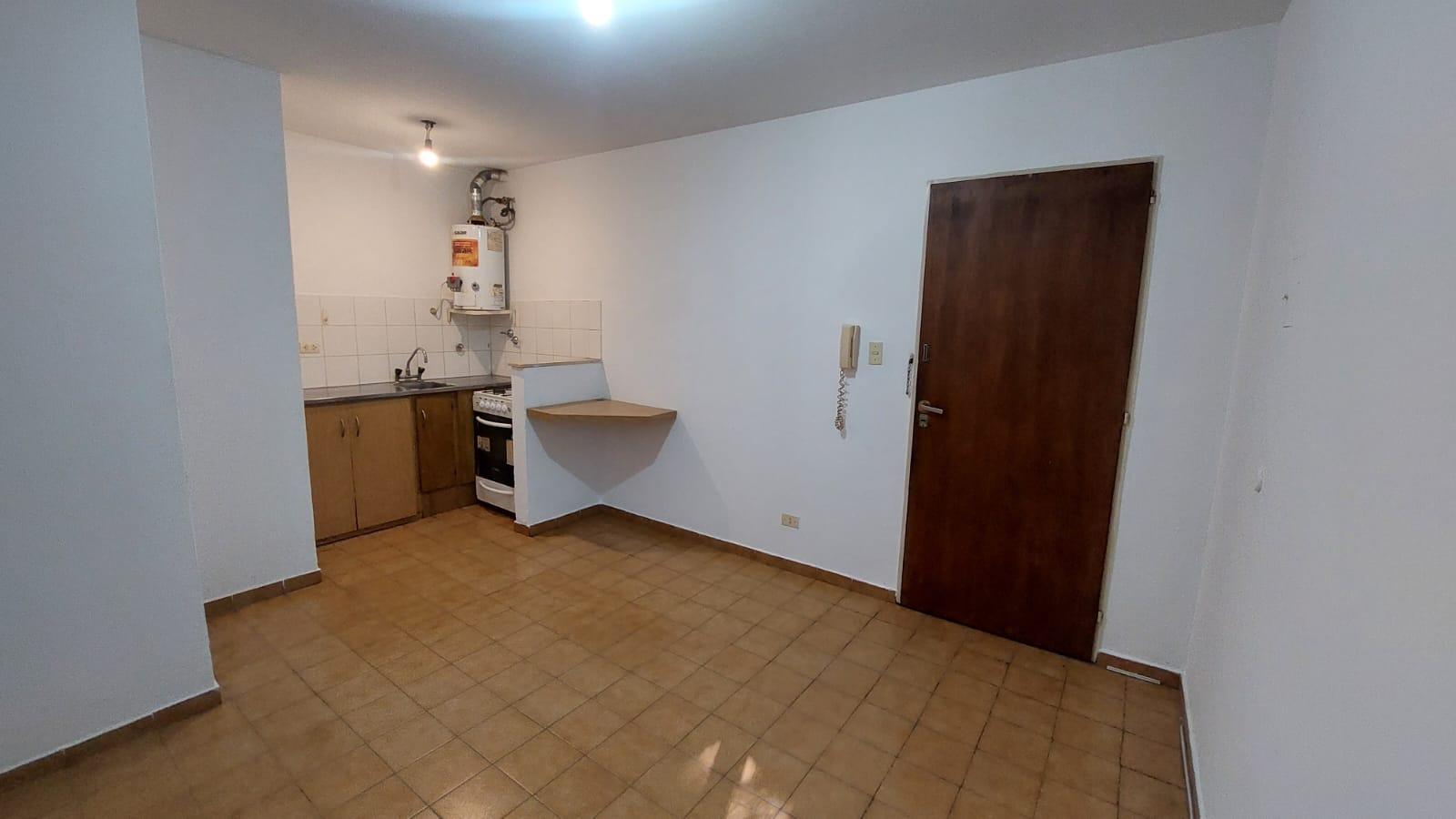 Alquiler  Departamento  Rosario 1 dormitorio Escalera Luis Agote ZONA FACULTADES Medicina — foto 1