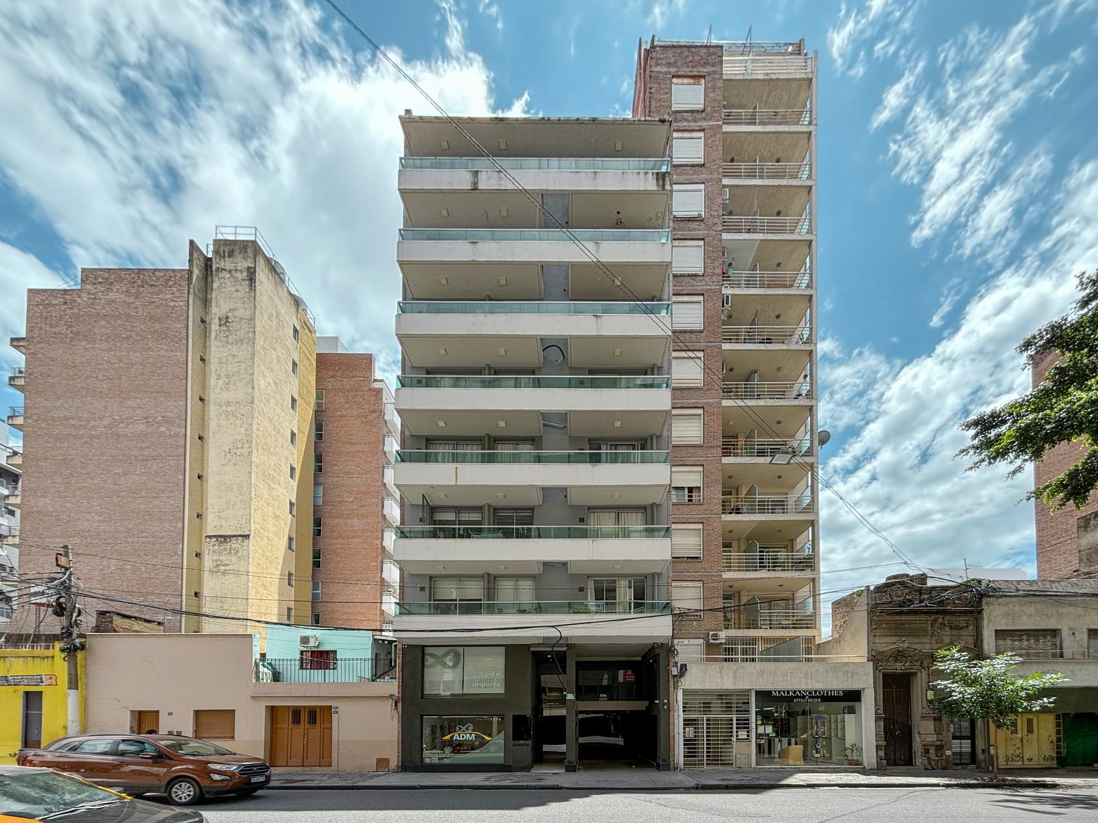 Italia 1276 — foto 1