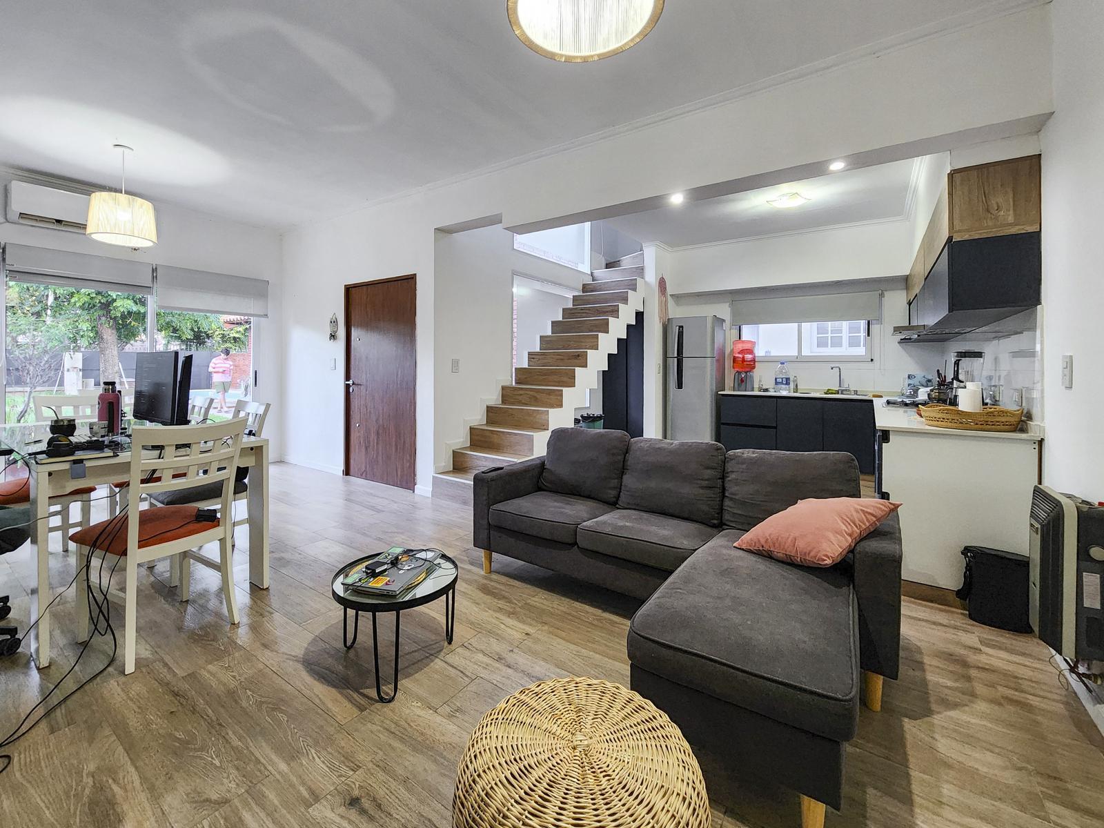 Casa con pileta, jardín y quincho en Pueblo Esther — foto 1