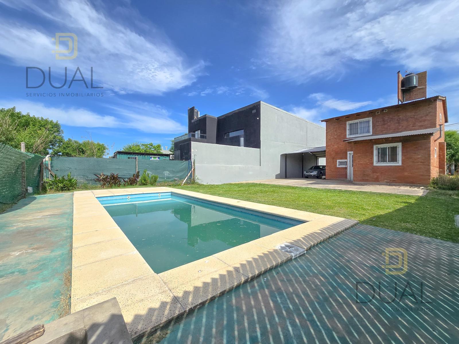 VENTA CASA TRES DORMITORIOS CON PISCINA EN ROLDAN — foto 1