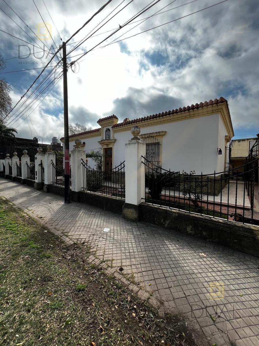 VENTA CASA ANTIGUA DOS DORMITORIOS EN CORRIENTES AL 4500 — foto 1