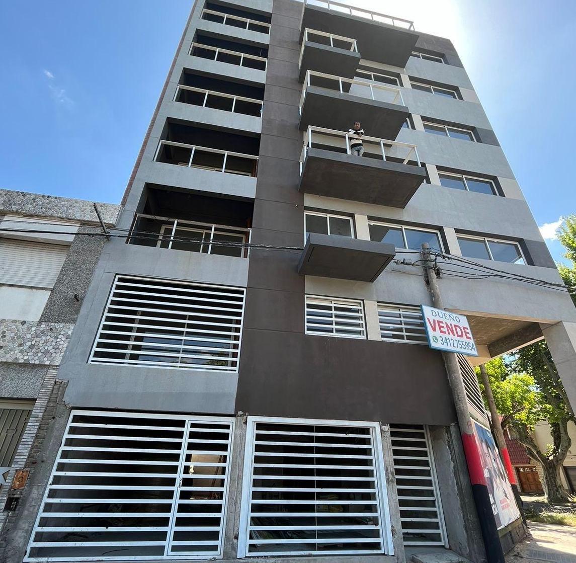 VENTA Local en  PB de EDIFICIO  BARRIO PARQUE — foto 1