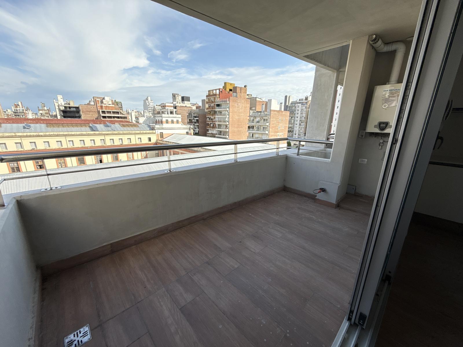 VENTA Departamento 1 dormitorio   Zona rio vista despejada opción cochera — foto 1